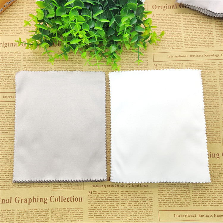 KlutchCam Camera Lens Cleaning Cloth